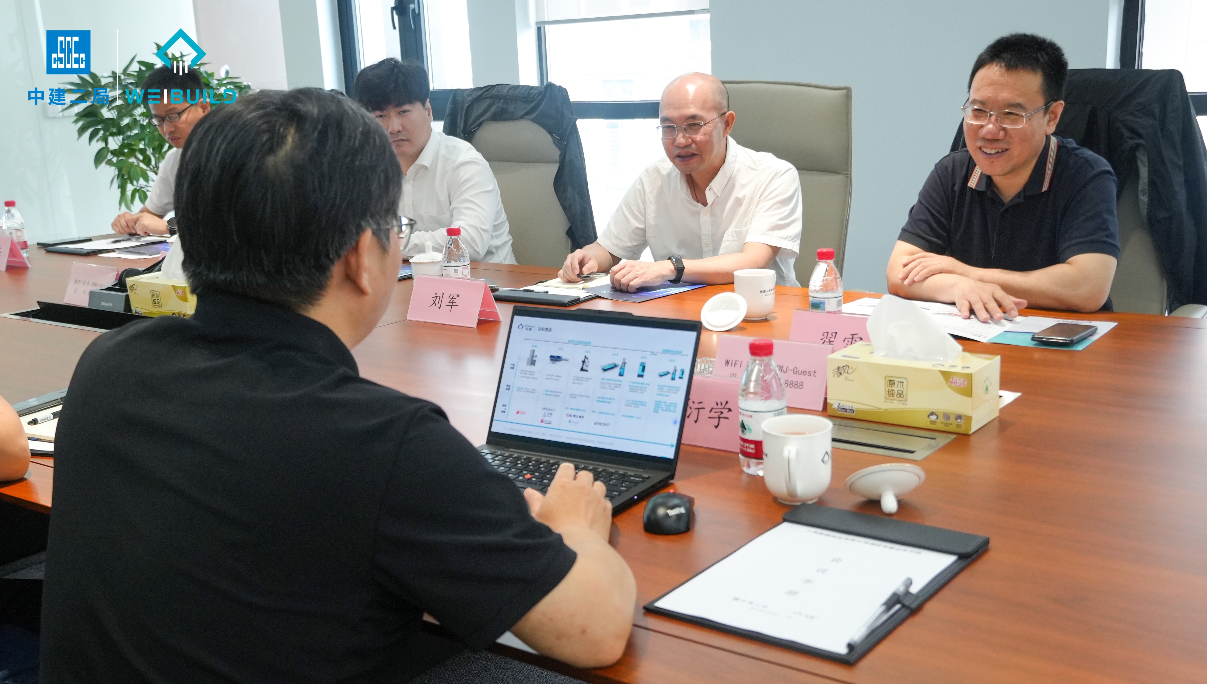 深化合作，中建二局總工翟雷帶隊考察蔚建科技(圖2)